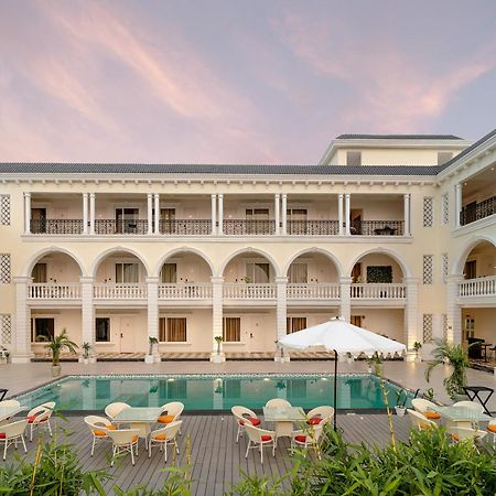 Rudra Imperial Resort Sitapur  외부 사진